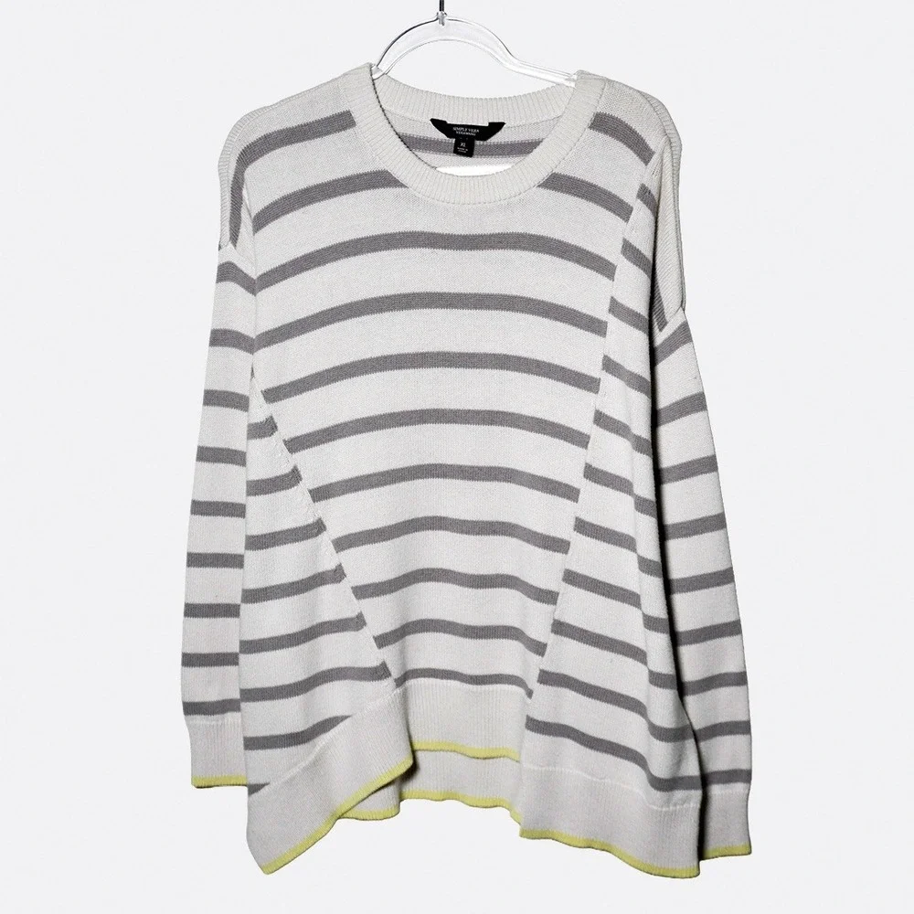 Simply Vera Wang Asymmetrical Striped Sweater Grey Neutral Knit 0X L‎ Coastal